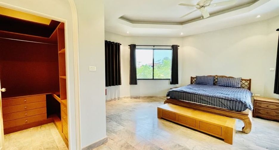 For rent 3 bedrooms house in Bang Lamung, Chonburi