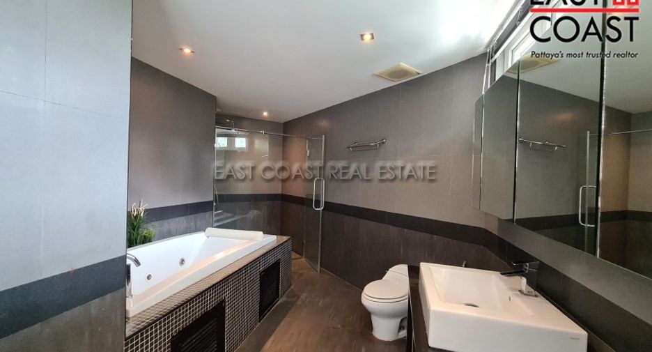 À vendre 4 chambres maison à Bang Lamung, Chonburi