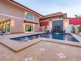 For rent 4 bedrooms house in Bang Lamung, Chonburi
