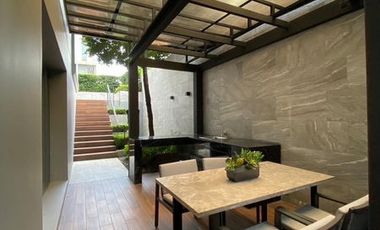 For sale 3 bed house in Phaya Thai, Bangkok