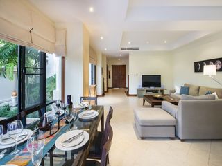 For rent and for sale 4 bedrooms villa in Mueang Phuket, Phuket