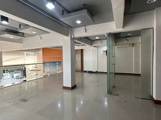 For rent 2 bed office in Pathum Wan, Bangkok