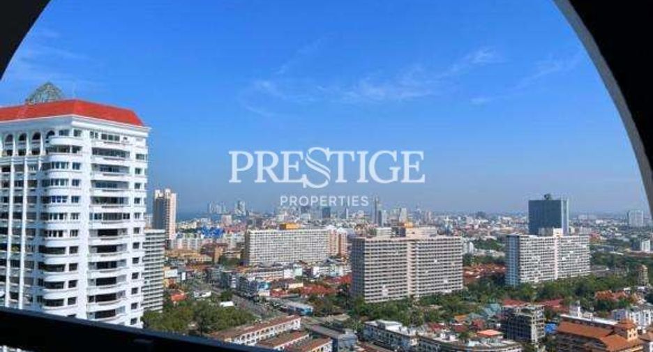 For sale 3 ベッドルーム condo in Bang Lamung, Chonburi