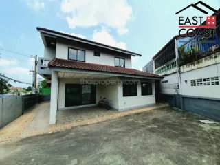 Haus zum Kauf mit 2 Zimmer in Bang Lamung, Chonburi