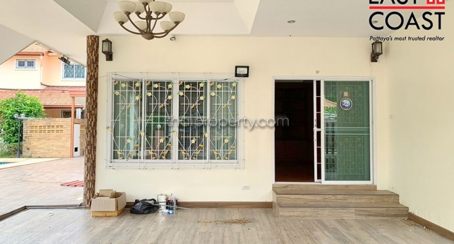For sale 4 bedrooms house in Bang Lamung, Chonburi