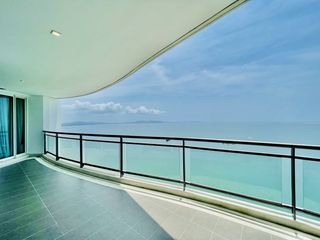 For rent 3 bed condo in Bang Lamung, Chonburi
