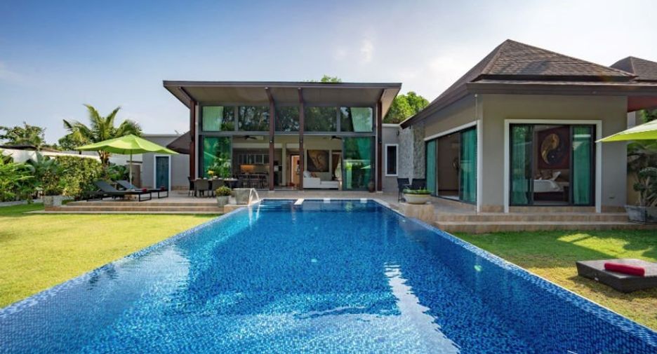 For rent and for sale 4 bedrooms villa in Thalang, Phuket