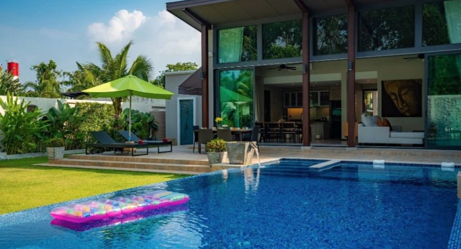 For rent and for sale 4 bedrooms villa in Thalang, Phuket