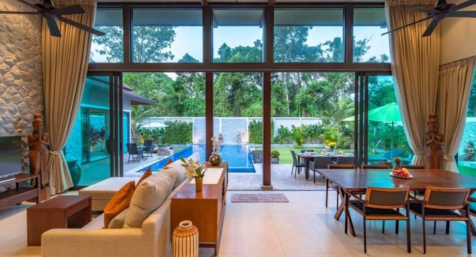 For rent and for sale 4 bedrooms villa in Thalang, Phuket