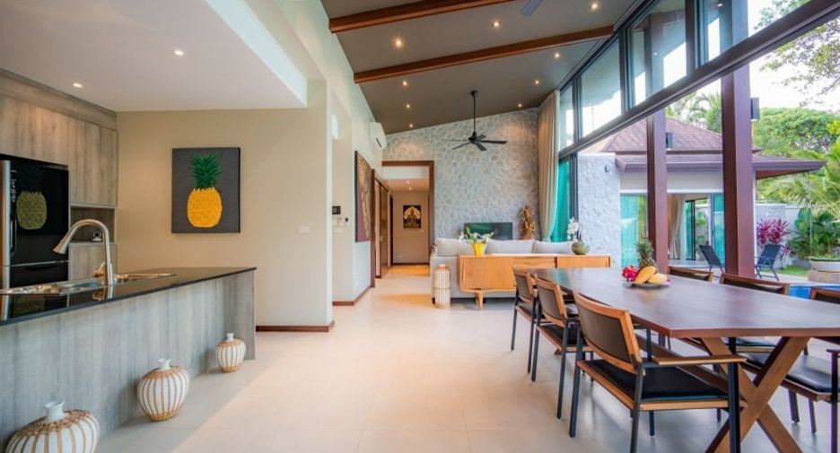 For rent and for sale 4 bedrooms villa in Thalang, Phuket