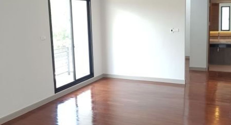 Casa en venta de 4 habitaciones en Thawi Watthana, Bangkok