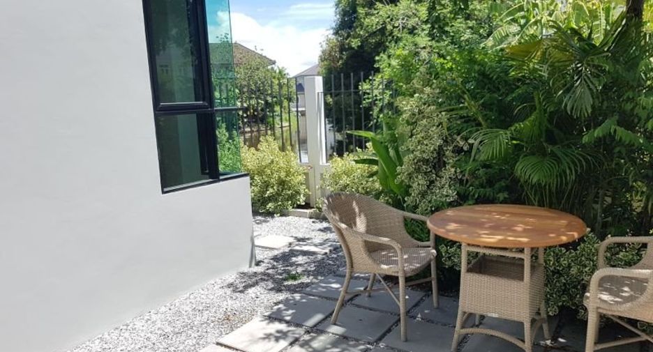 Casa en venta de 4 habitaciones en Thawi Watthana, Bangkok