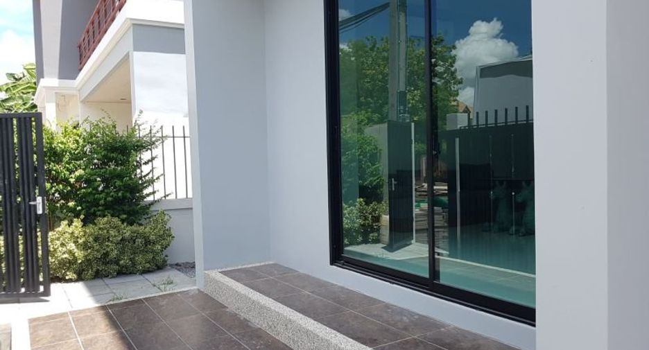 Casa en venta de 4 habitaciones en Thawi Watthana, Bangkok