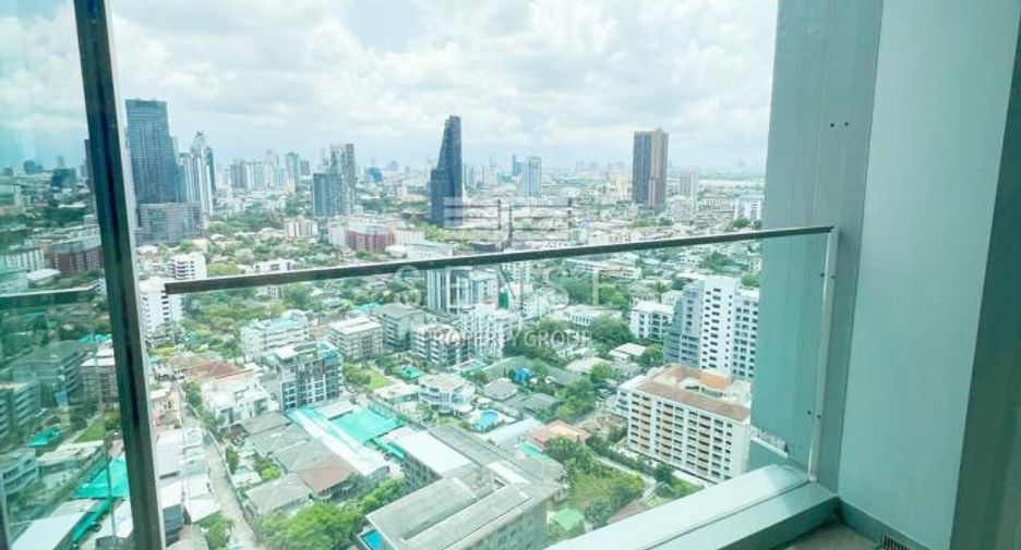 出售 2 卧室 公寓 在 Khlong Toei, 曼谷