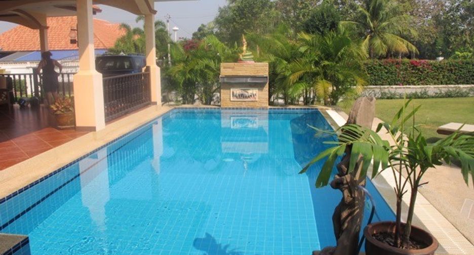 For sale 3 bedrooms house in Hua Hin, Prachuap Khiri Khan