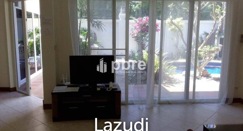 For rent 2 Beds house in Pratumnak, Pattaya