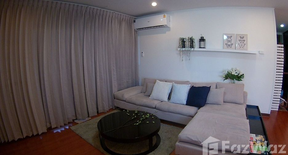 For sale 3 bed apartment in Huai Khwang, Bangkok