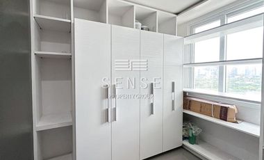 For sale and for rent 3 bedrooms condo in Khlong Toei, Bangkok
