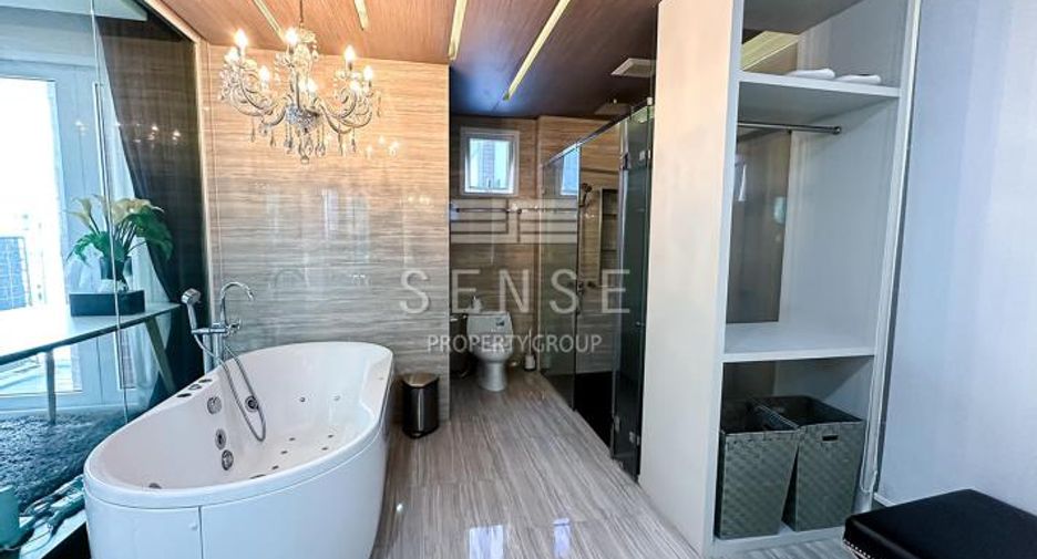 Condo en venta y en alquiler de 3 habitaciones en Khlong Toei, Bangkok