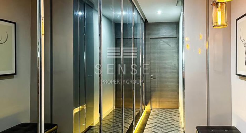Condo en venta y en alquiler de 3 habitaciones en Khlong Toei, Bangkok