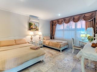 For rent and for sale 5 bedrooms villa in Thalang, Phuket