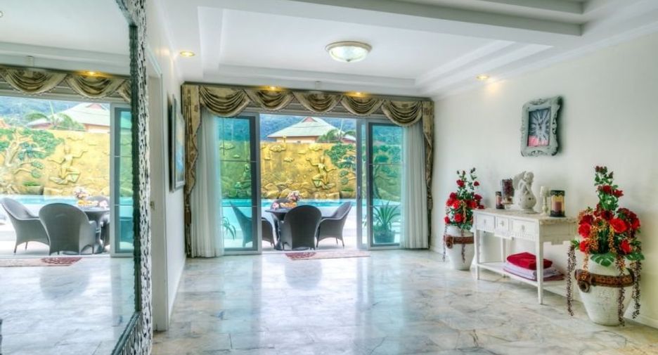 For rent and for sale 5 bedrooms villa in Thalang, Phuket