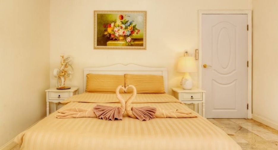 For rent and for sale 5 bedrooms villa in Thalang, Phuket
