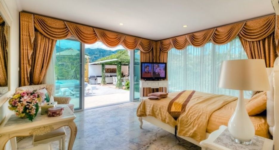 For rent and for sale 5 bedrooms villa in Thalang, Phuket