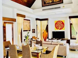 Casa en alquiler de 3 habitaciones en Bang Lamung, Chonburi