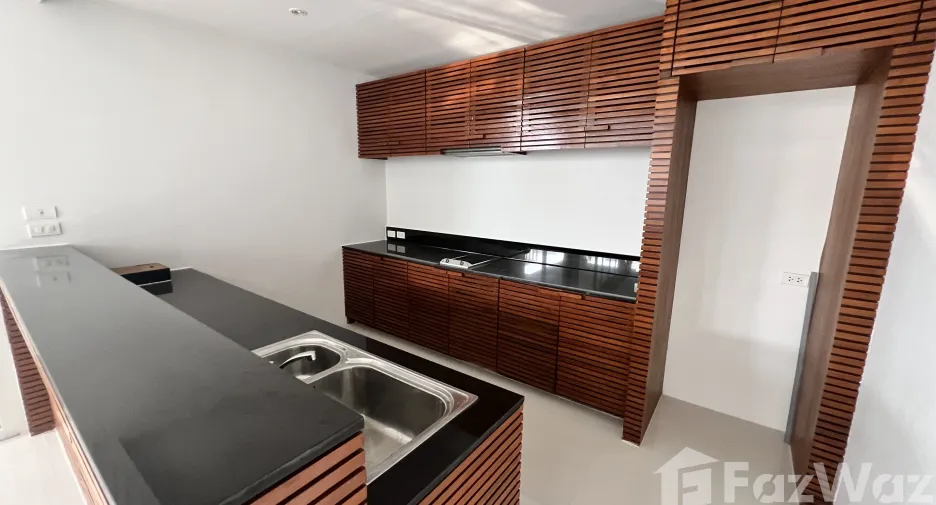 For sale 3 bed condo in Thalang, Phuket