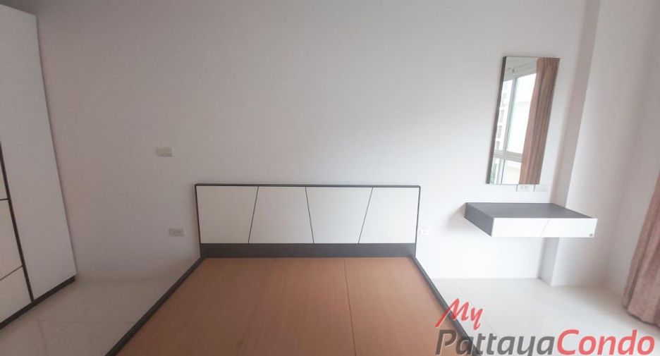 For sale 1 bed condo in Bang Lamung, Chonburi