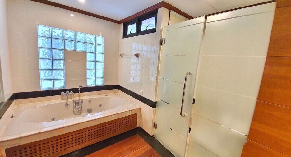 For sale studio condo in Mueang Nonthaburi, Nonthaburi