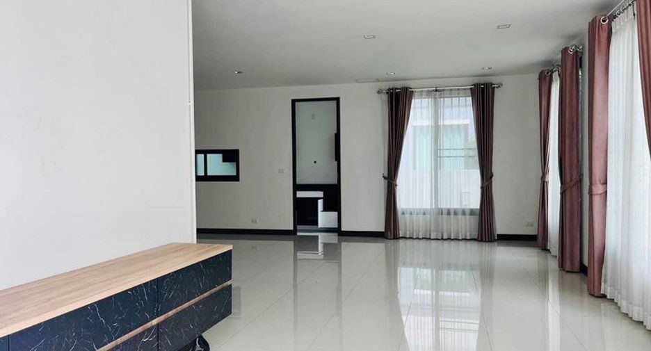 For sale そして for rent 3 Beds house in Thanyaburi, Pathum Thani
