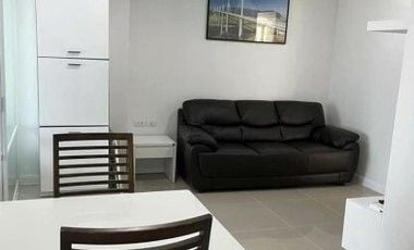 For rent 1 bed condo in Huai Khwang, Bangkok