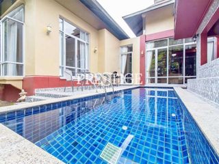 For rent and for sale 4 bedrooms house in Jomtien, Pattaya