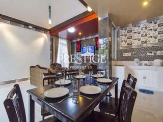 For rent and for sale 4 bedrooms house in Jomtien, Pattaya