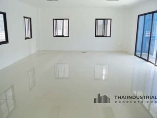 À louer et à vendre entrepôt à Bang Phli, Samut Prakan