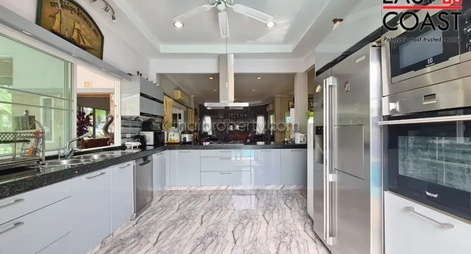 For sale 3 bedrooms house in Bang Lamung, Chonburi