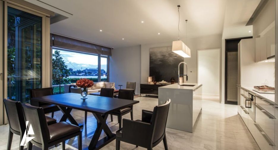For sale 2 bedrooms condo in Bang Kho Laem, Bangkok