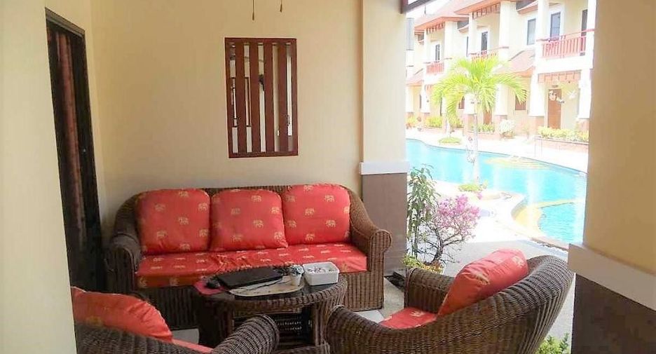 For rent 3 bed townhouse in Cha Am, Phetchaburi