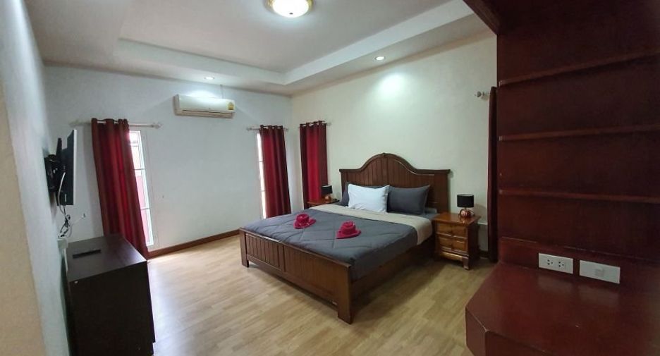 For rent 4 bedrooms house in Bang Lamung, Chonburi