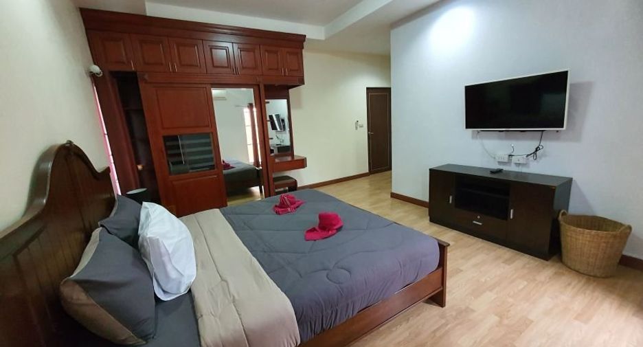For rent 4 bedrooms house in Bang Lamung, Chonburi