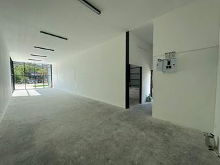 For rent retail Space in Bang Phli, Samut Prakan