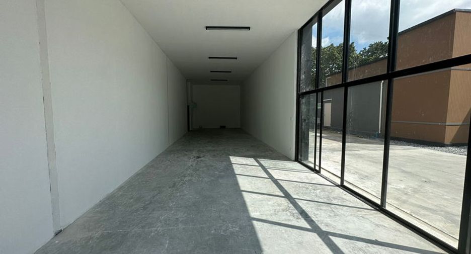 For rent retail Space in Bang Phli, Samut Prakan