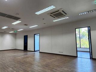 For rent 1 bed office in Khlong San, Bangkok