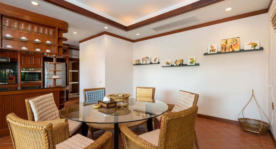 For rent and for sale 4 bedrooms villa in Mueang Phuket, Phuket