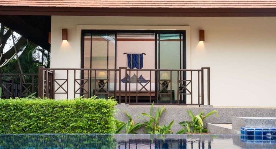 For rent and for sale 4 bedrooms villa in Mueang Phuket, Phuket