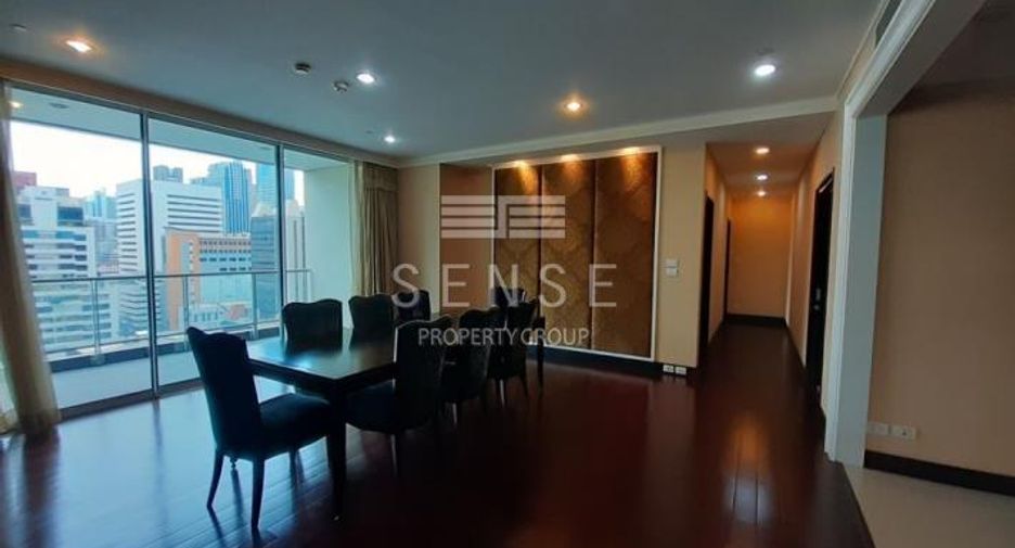 Wohnung zur Miete mit 4 Zimmer in Pathum Wan, Bangkok