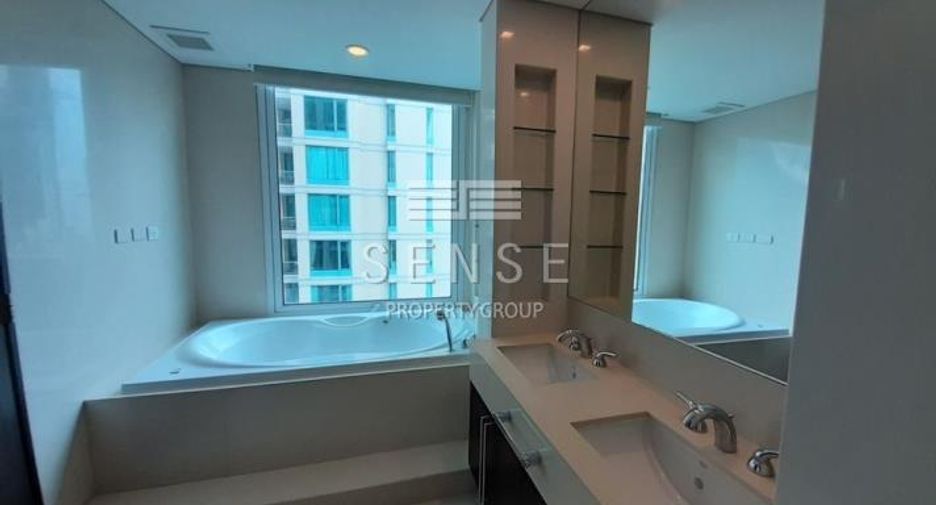 Wohnung zur Miete mit 4 Zimmer in Pathum Wan, Bangkok