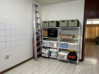 Reihenhaus zur Miete und zum Kauf mit 4 Zimmer in Suan Luang, Bangkok